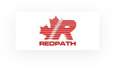 Logo avec un "R" stylisé rouge incorporant une feuille d'érable, au-dessus du mot "Redpath" en texte rouge.